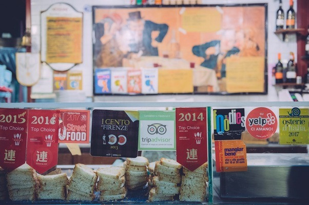 typical florentine grocery shops
